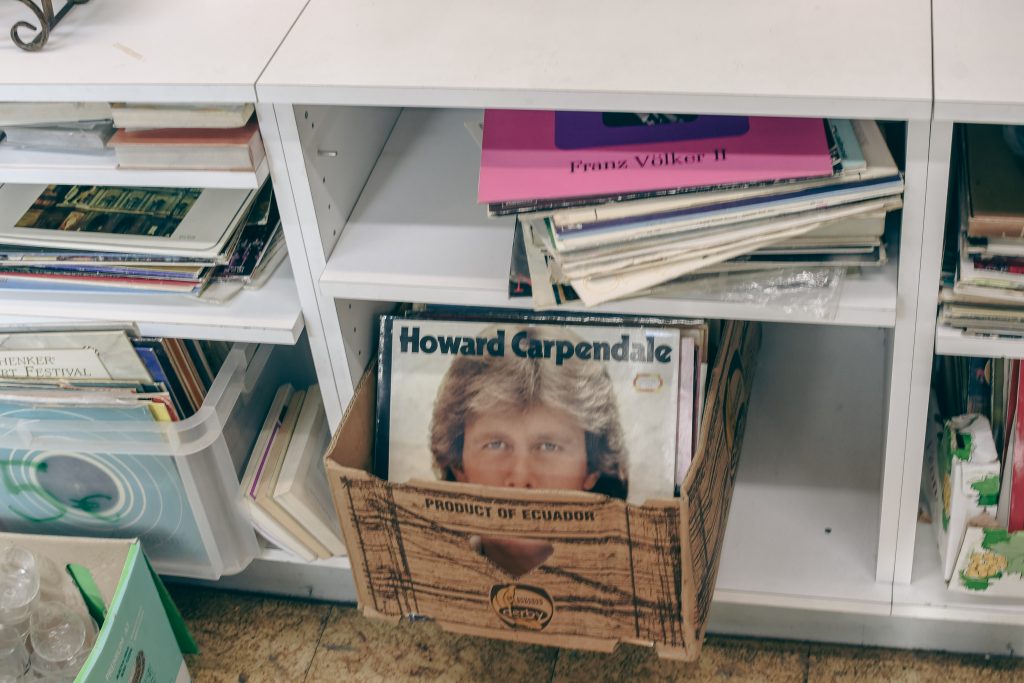 Hubsi Vintage Shop Ottakringer Str. 23, 1160 Wien